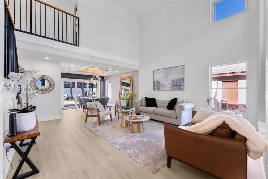 590 SW 178th Way, Pembroke Pines, FL 33029 - Image #2