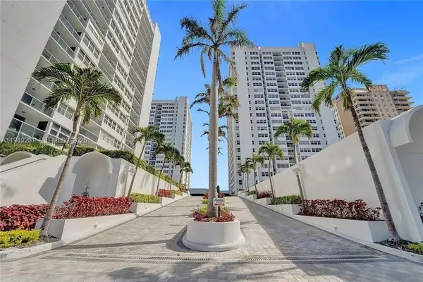 1904 S Ocean Dr #808, Hallandale Beach, FL 33009