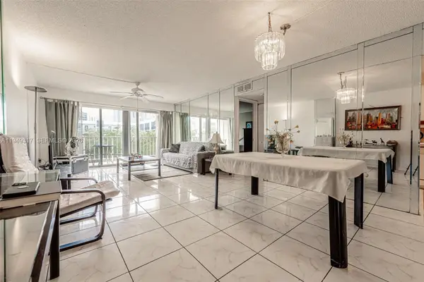 200 178th Dr #406, Sunny Isles Beach, FL 33160