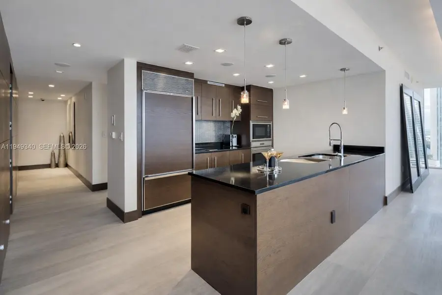 465 Brickell Ave #2101, Miami, FL 33131 - #3