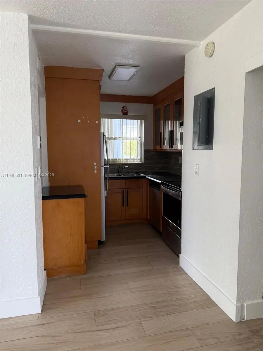 100 Fontainebleau Blvd #403, Miami, FL 33172 - Image #2