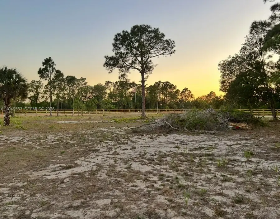 845 S Willow St, Clewiston, FL 33440 - #2