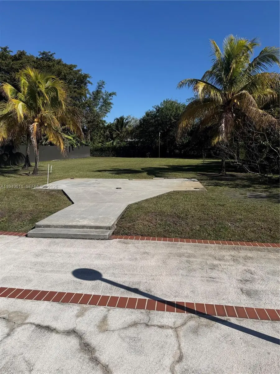 2431 Sw 124 Ave, Miami, FL 33175 - #3