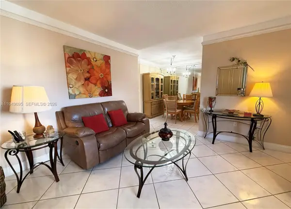 16790 NE 14th Ave #207, Miami, FL 33162