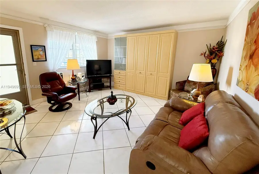 16790 NE 14th Ave #207, Miami, FL 33162 - Image #3