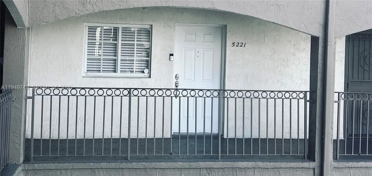 8851 NW 119th St #5221, Hialeah Gardens, FL 33018 - Image #1
