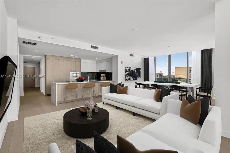 9201 E Bay Harbor Dr #UPH02, Bay Harbor Islands, FL 33154 - Image #2