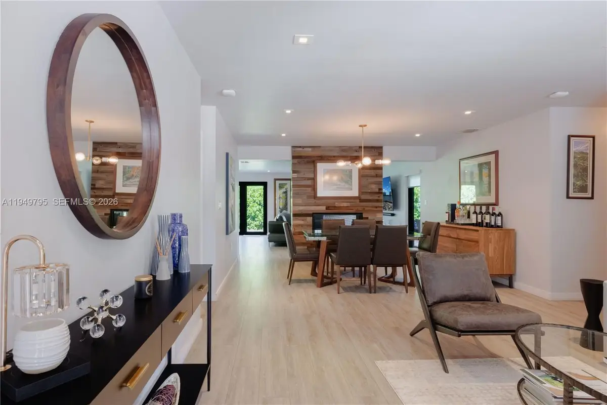 6201 SW 36th St, Miami, FL 33155 - Image #1