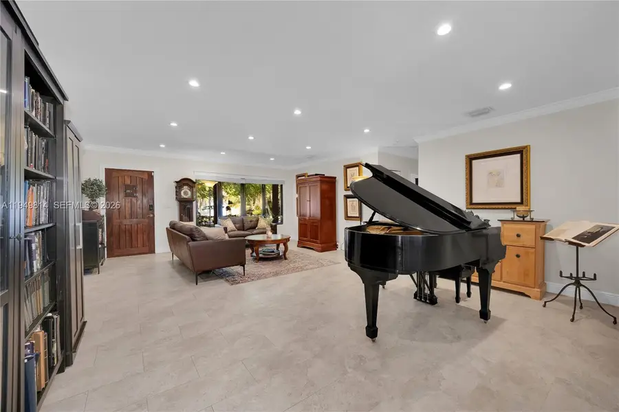 6220 SW 61st St, South Miami, FL 33143 - Image #3