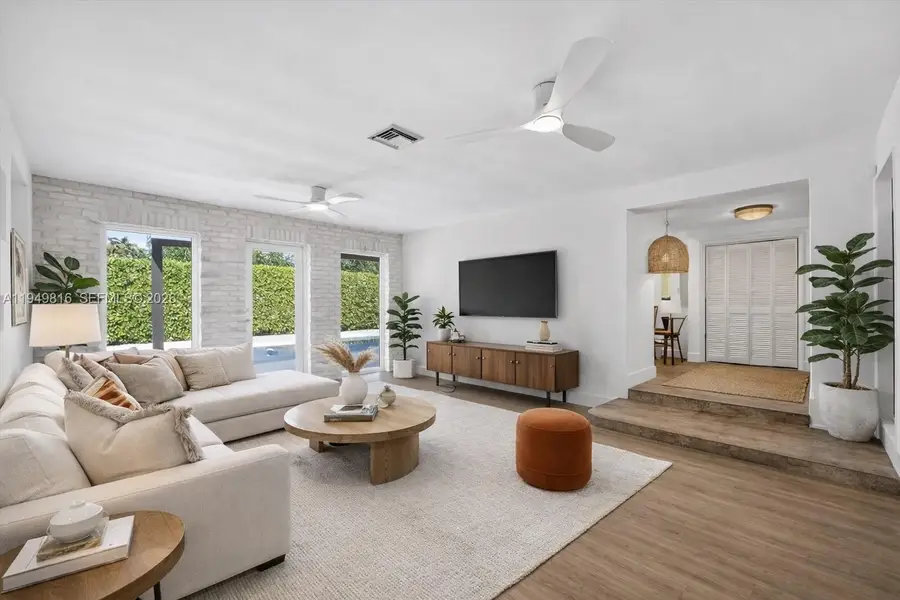 6735 SW 51st St, Miami, FL 33155 - Image #3