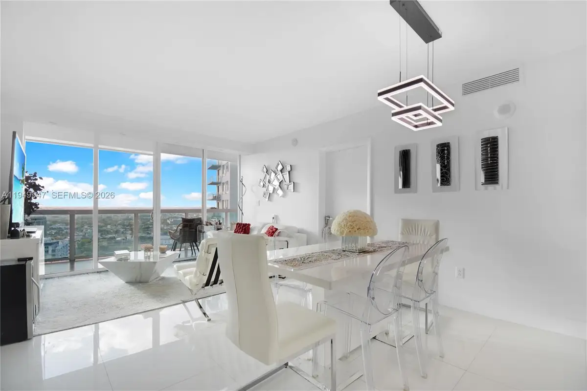 1800 N Bayshore Dr #3410, Miami, FL 33132 - #1