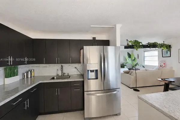 661 NE 195th St #103, Miami, FL 33179