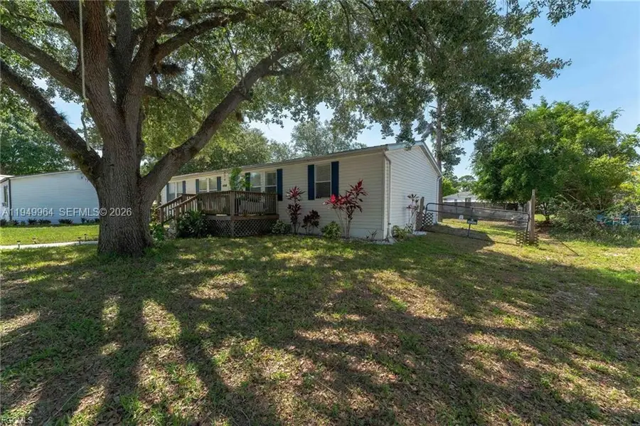 4018 Caloosa Loop, Port Labelle, FL 33935 - #2