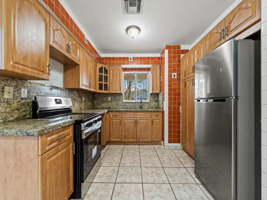 11075 SW 221st Ter, Miami, FL 33170 - Image #2