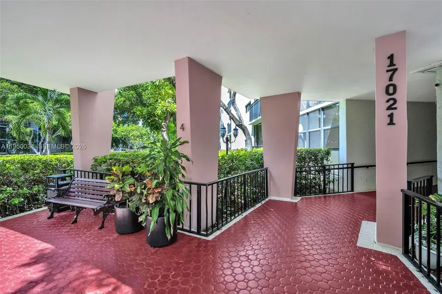 17021 N Bay Rd #216, Sunny Isles Beach, FL 33160 - Image #3
