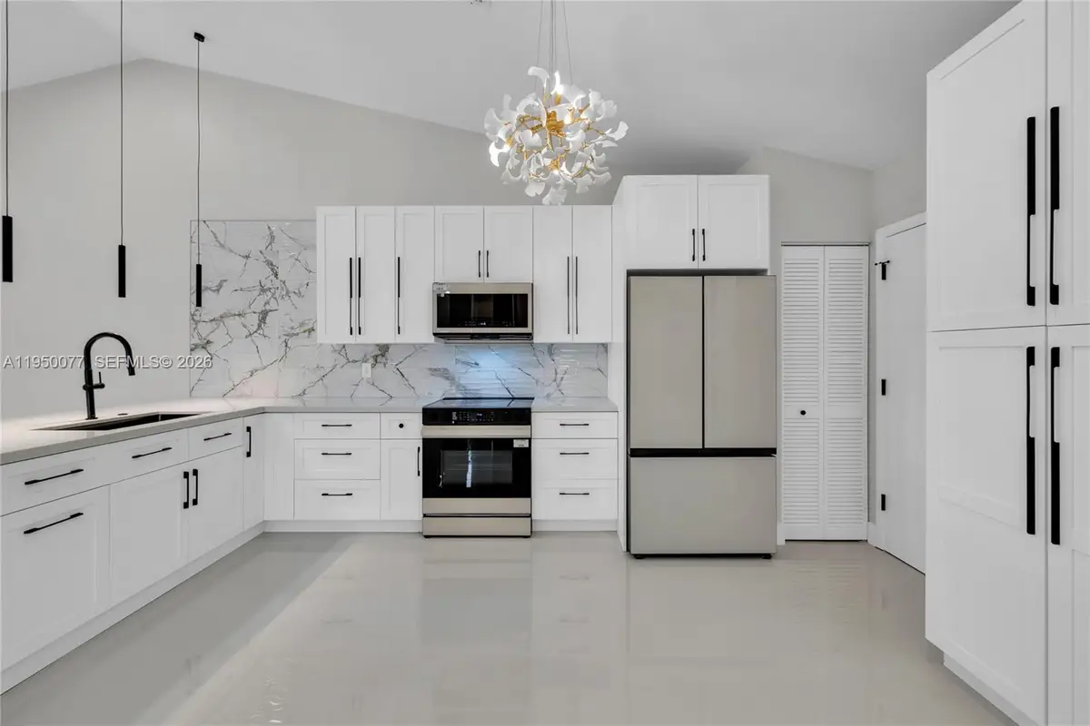 7889 Lake Sands Dr, Delray Beach, FL 33446 - #1