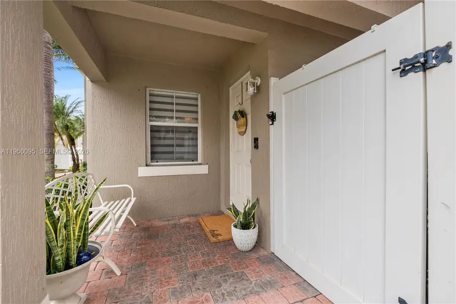 12652 SW 54th St, Miramar, FL 33027 - #3