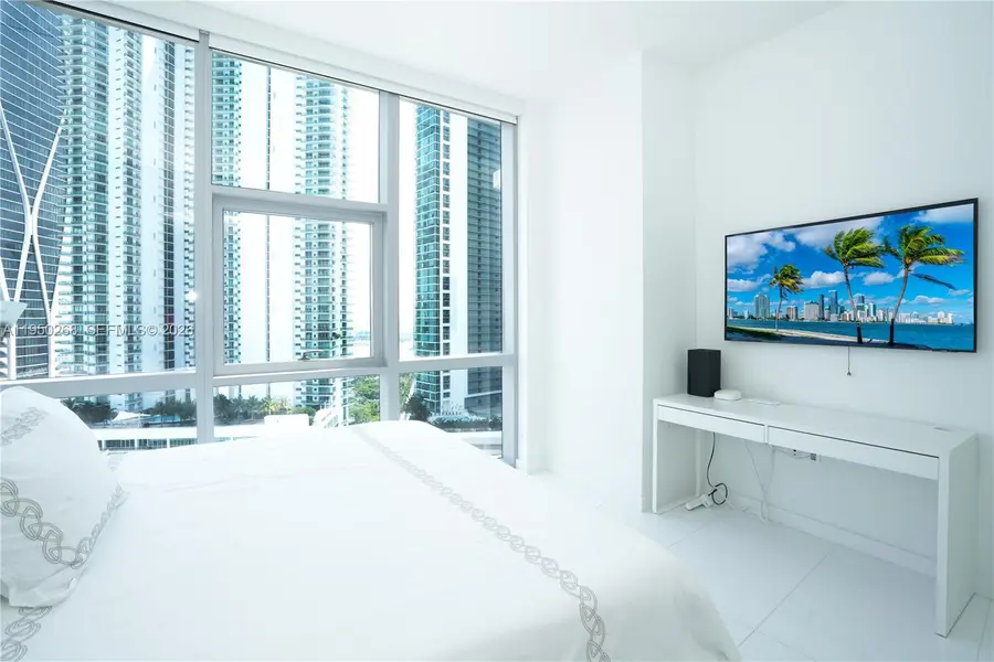 851 NE 1st Ave #2101, Miami, FL 33132 - #3