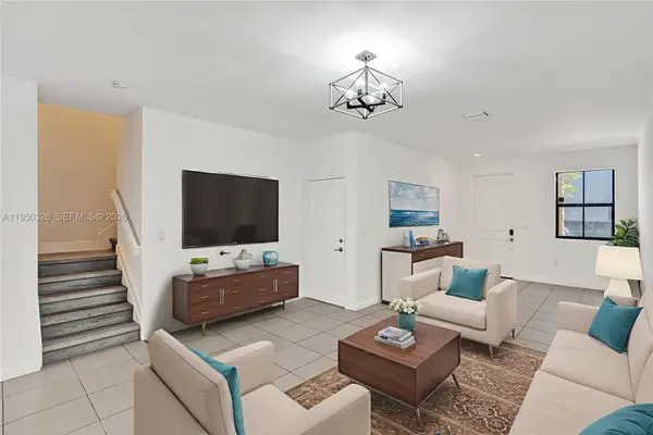 25342 SW 115th Ave, Homestead, FL 33032