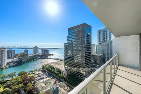 500 Brickell Ave #2901, Miami, FL 33131