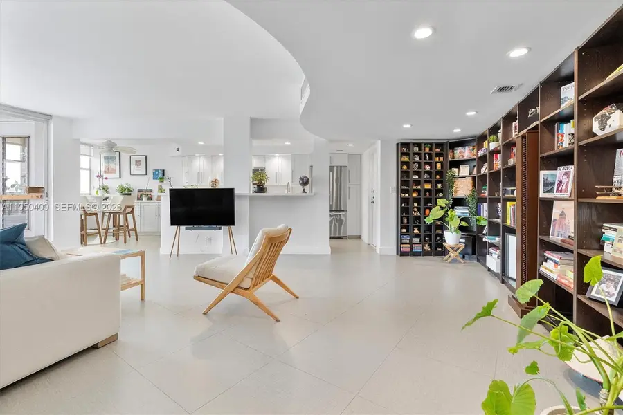 100 Golden Isles Drive #515, Hallandale Beach, FL 33009 - Image #2