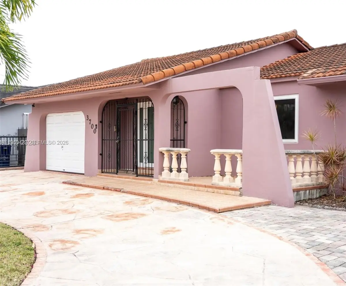 3700 SW 139th Ave, Miami, FL 33175 - #1