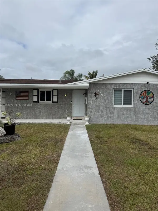 309 NW 15th St, Homestead, FL 33030
