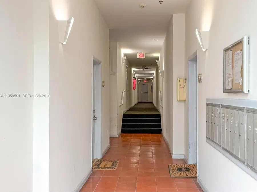 802 Euclid Ave #301, Miami Beach, FL 33139 - Image #3