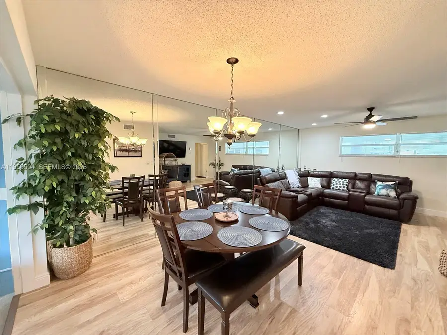 18 Colonial Club Dr #202, Boynton Beach, FL 33435 - #3