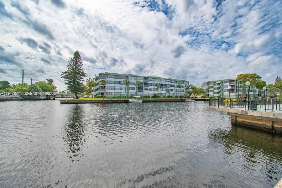 2731 Taft St #106, Hollywood, FL 33020 - Image #2