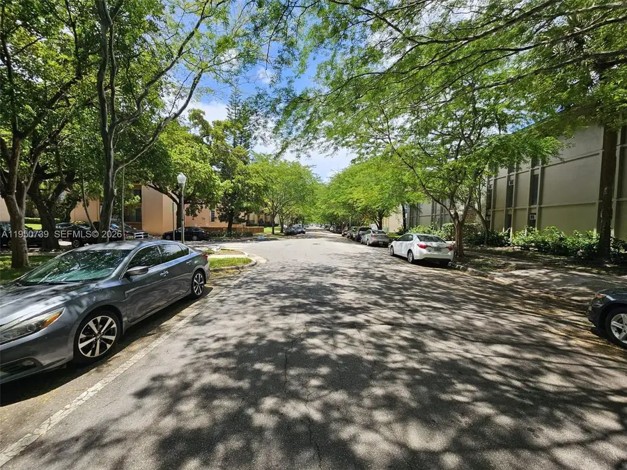 235 Antilla Ave #4, Coral Gables, FL 33134 - Image #3