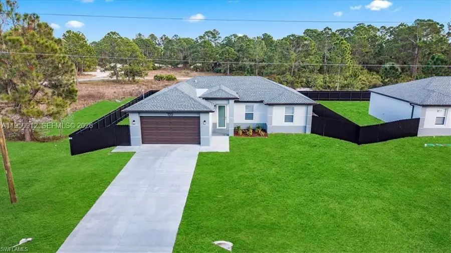 759 Silverstar Ave S, Lehigh Acres, FL 33974 - #2