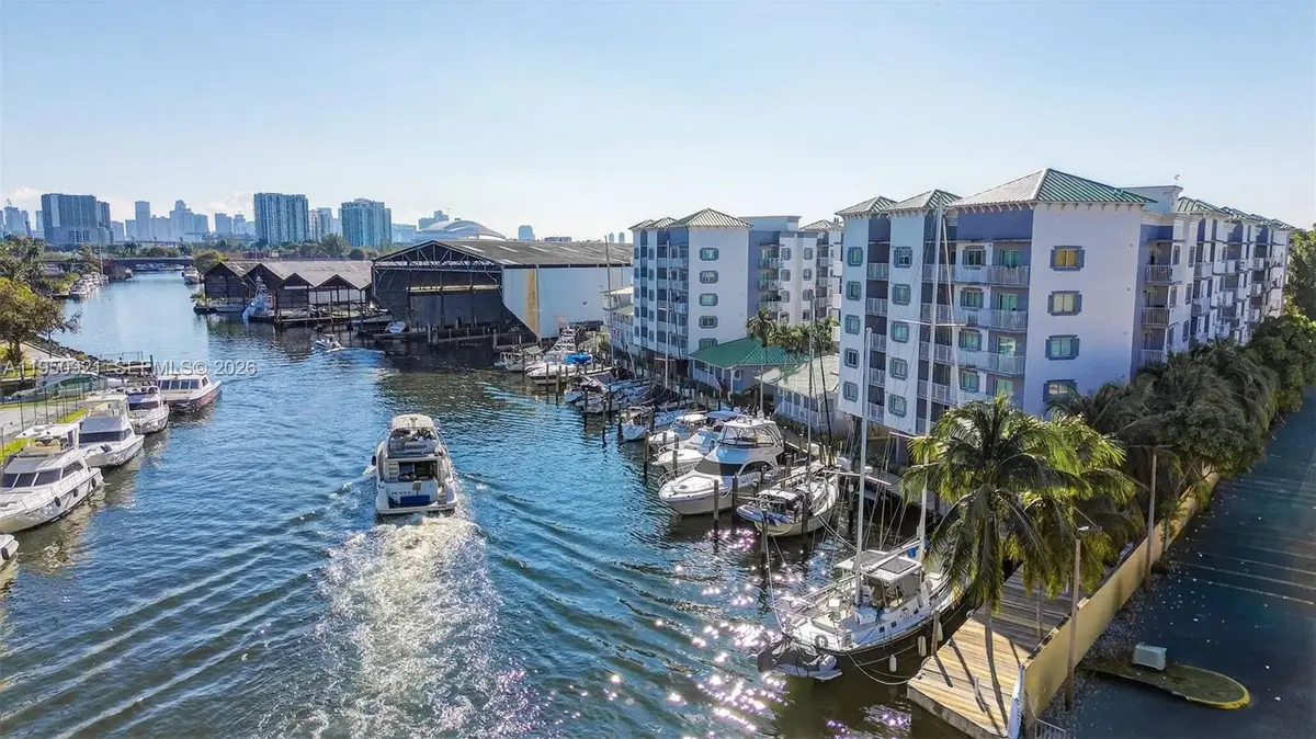 2475 NW 16th St Rd #310, Miami, FL 33125 - Image #1