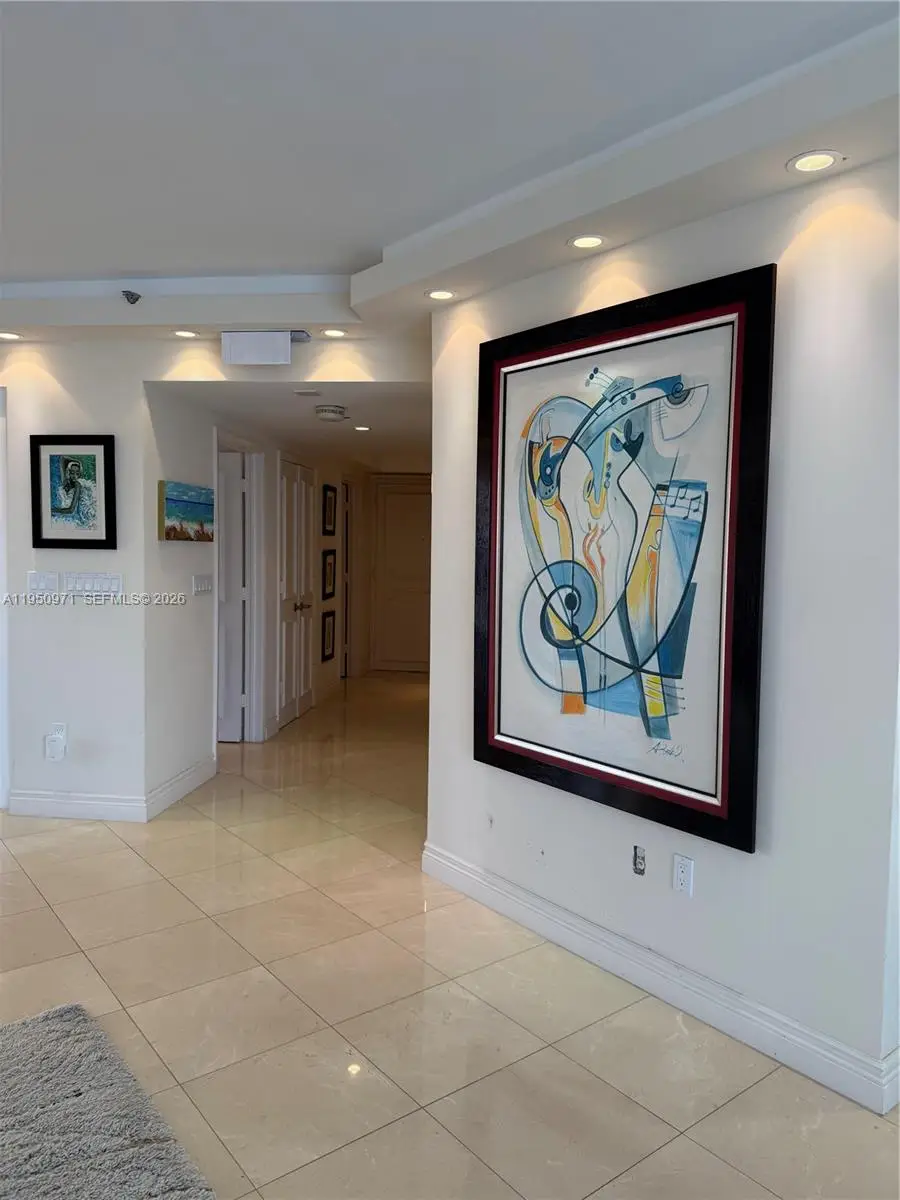 4000 Island Blvd #2402, Aventura, FL 33160 - #3