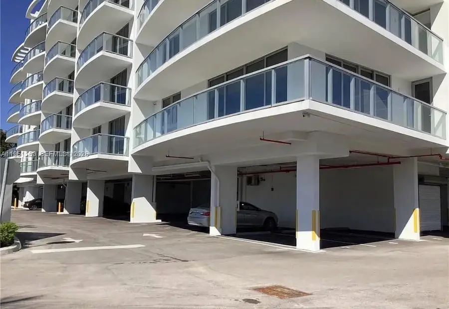 13800 Highland Dr #510, North Miami Beach, FL 33181 - #3