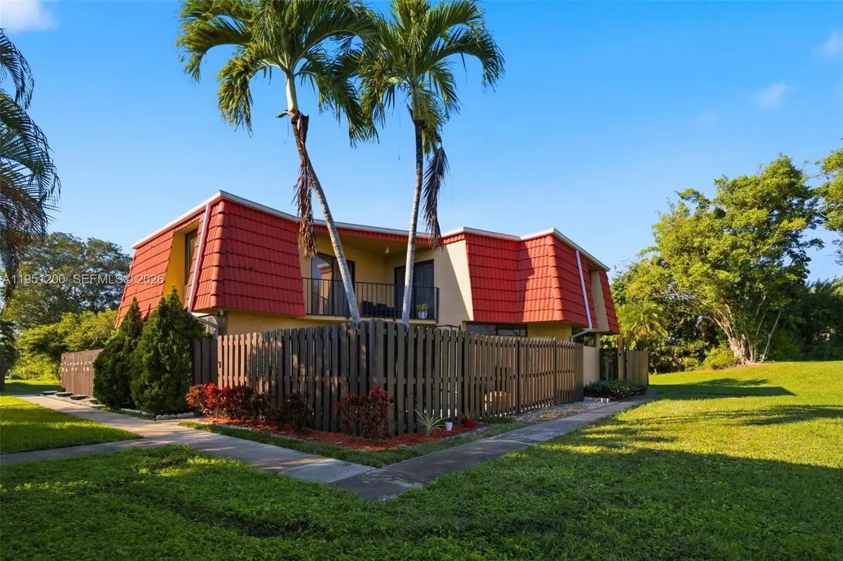 23024 Oxford Pl #C, Boca Raton, FL 33433 - #1