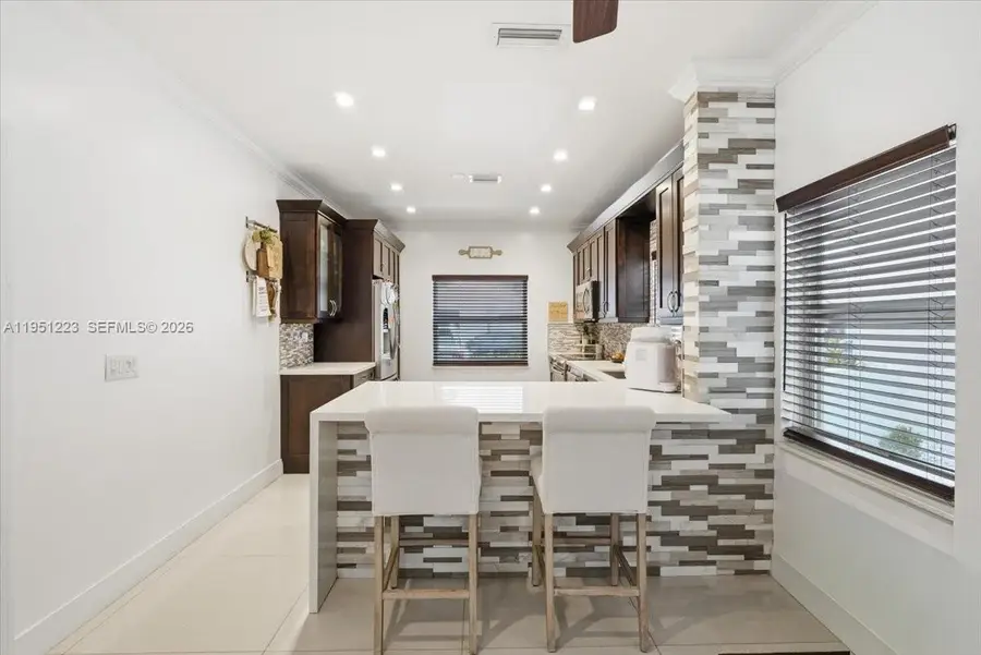 17303 NW 6th Ct, Pembroke Pines, FL 33029 - Image #3