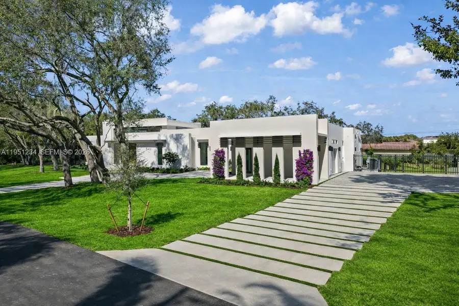 13901 Old Cutler Rd, Palmetto Bay, FL 33158 - Image #3