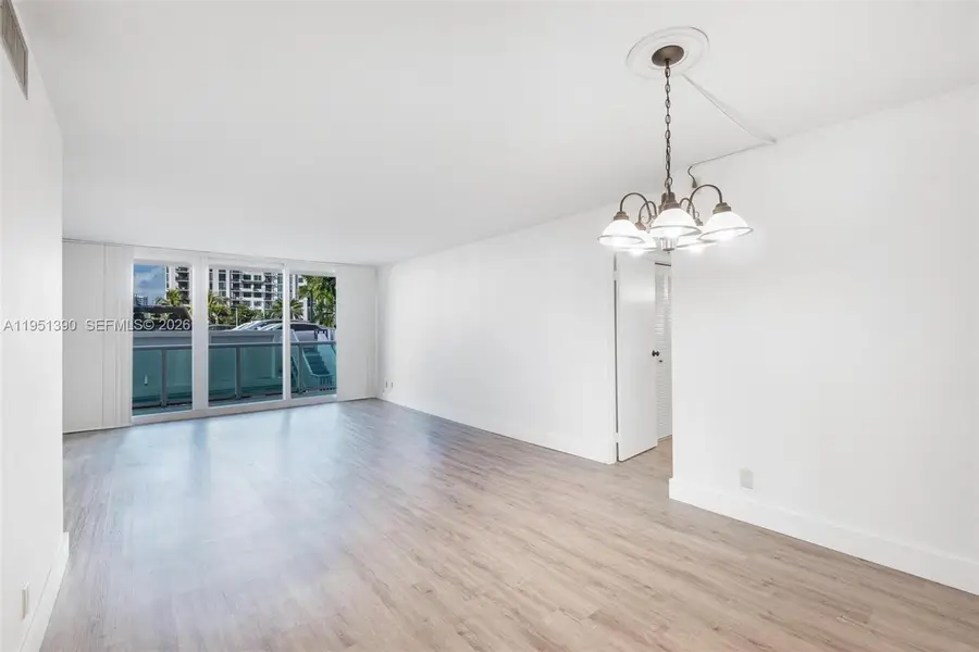 100 Bayview Dr #229, Sunny Isles Beach, FL 33160 - #2