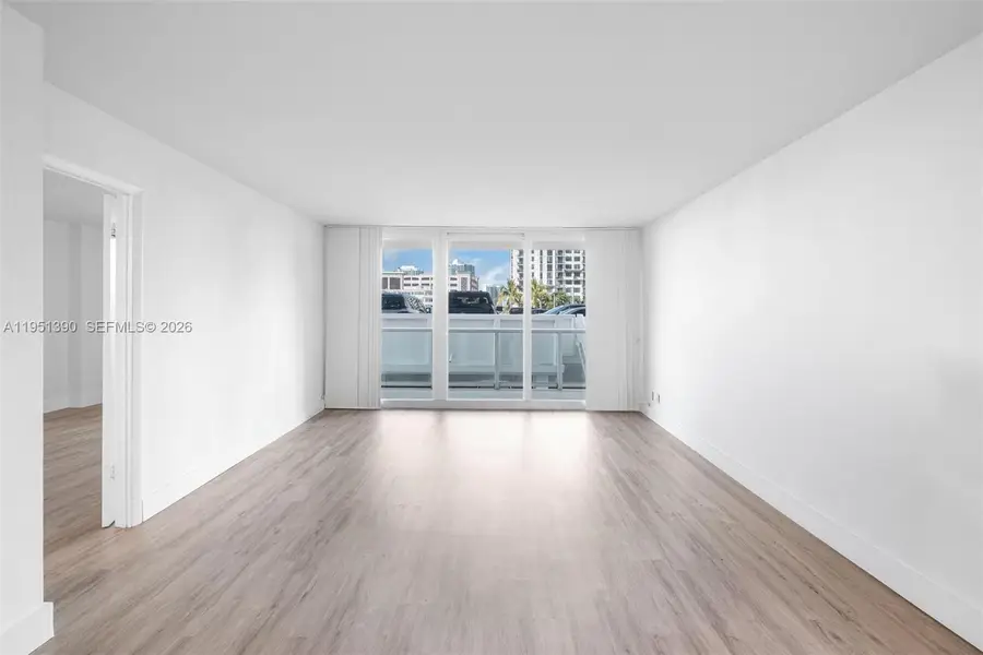 100 Bayview Dr #229, Sunny Isles Beach, FL 33160 - #3