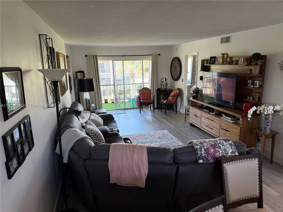 8911 S Hollybrook Blvd #305, Pembroke Pines, FL 33025 - #3