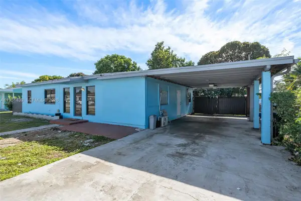 3320 NW 177th Ter, Miami Gardens, FL 33056
