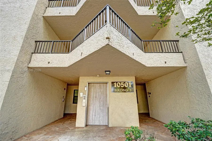 10501 W Broward Blvd #406, Plantation, FL 33324 - #2