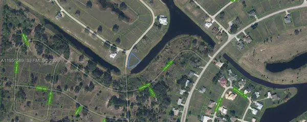 1544 Blue Heron Drive, Sebring, FL 33876