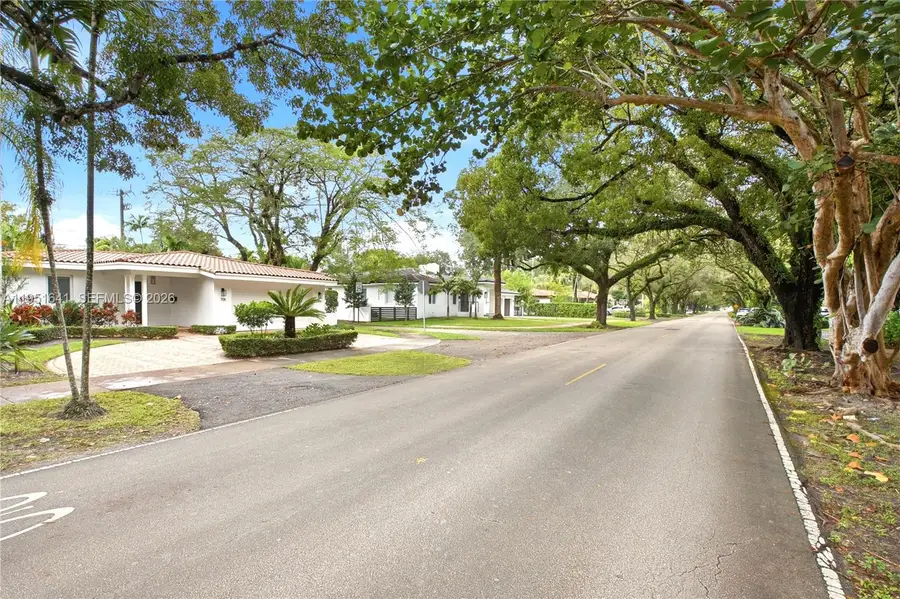 708 Anastasia Ave, Coral Gables, FL 33134 - Image #3