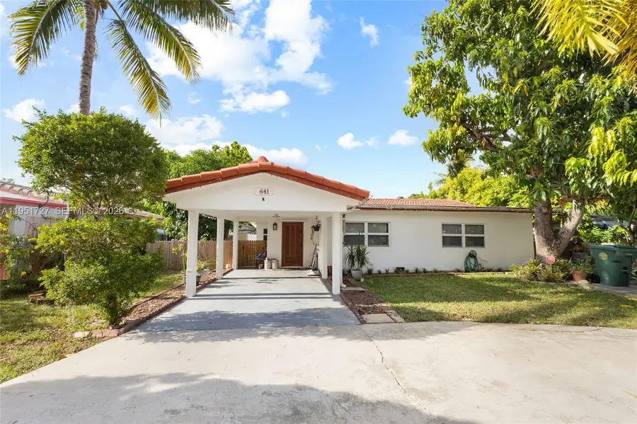 641 NE 56th Ct, Oakland Park, FL 33334 - #3