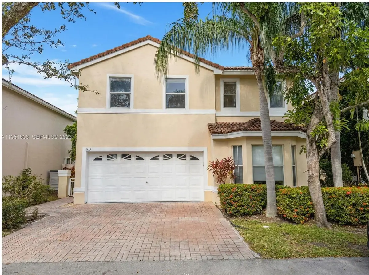 1145 W Lake St, Hollywood, FL 33019 - Image #1