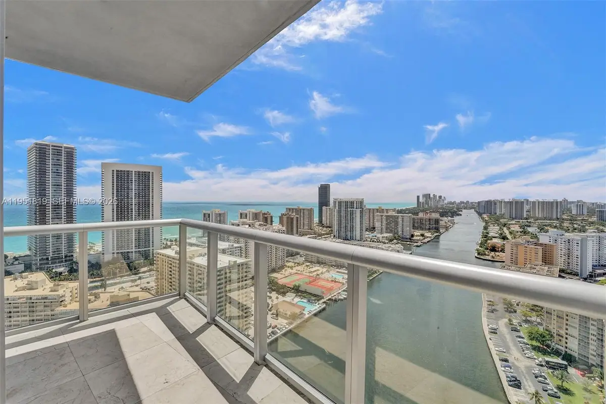 2600 E Hallandale Beach Blvd #T3201, Hallandale Beach, FL 33009 - Image #1