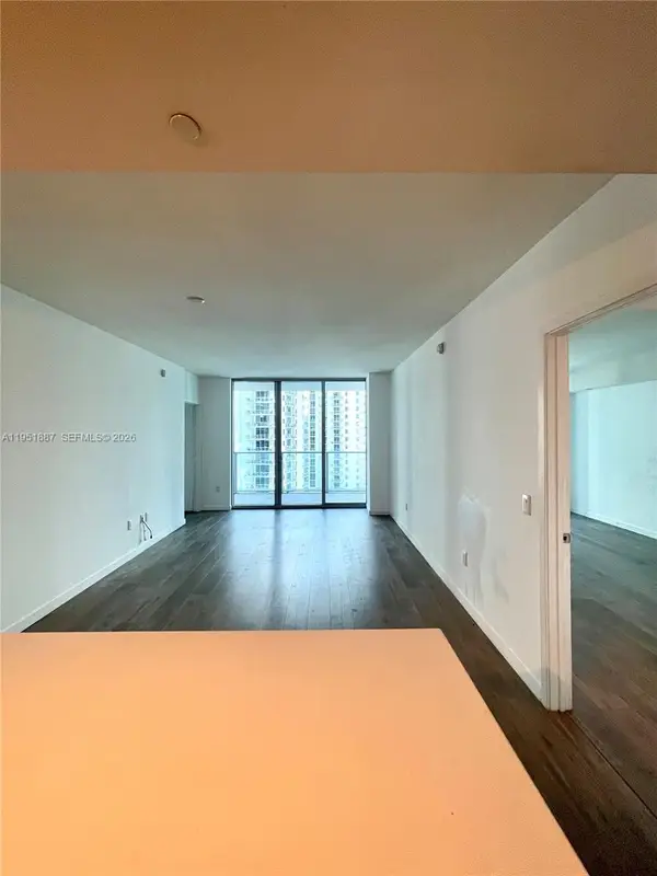 1100 S Miami Ave #2111, Miami, FL 33130