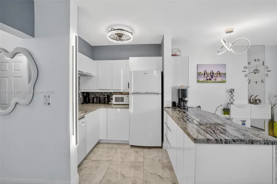 3177 S Ocean Dr #122, Hallandale Beach, FL 33009 - Image #3